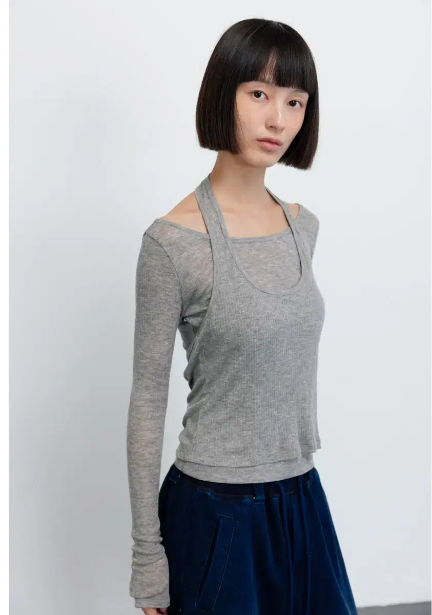 Ceric Balloon Sleeveless Dress (New) on Bunjang Global Site.